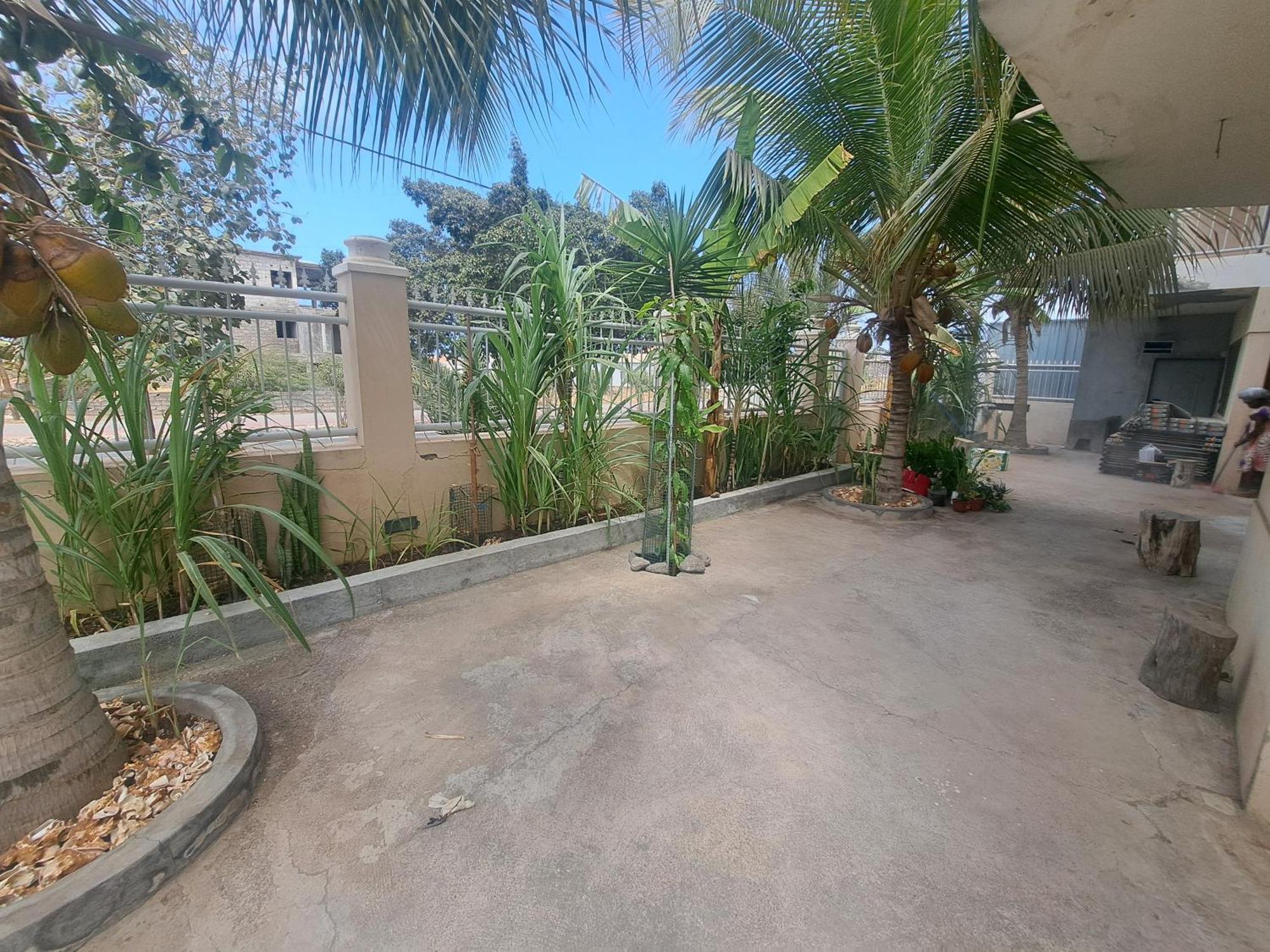 Barros Homestay Таррафал Экстерьер фото